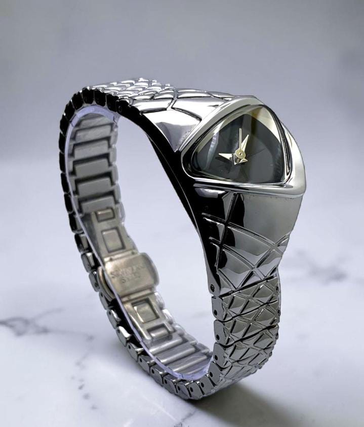 Cabane de Zucca X Seiko Dragon Eye (Obsidian Black Dial) Watch