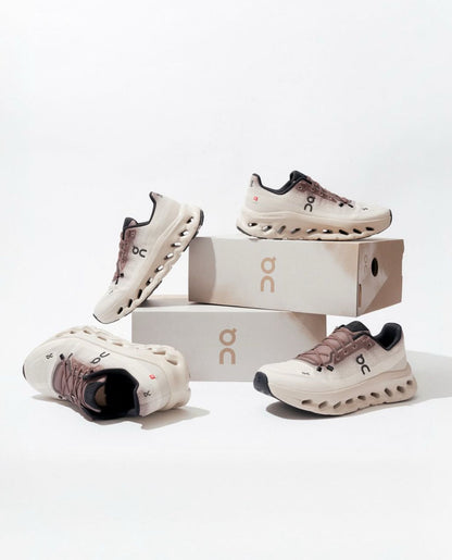On Running Cloudtilt Unisex Sport Sneakers – Sand Clove