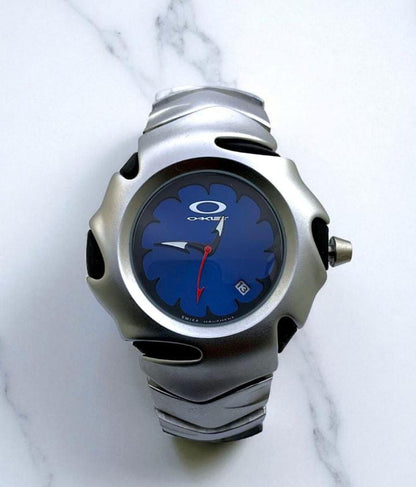 Oakley Blade 2.0 (Chrome Blue Dial) watch