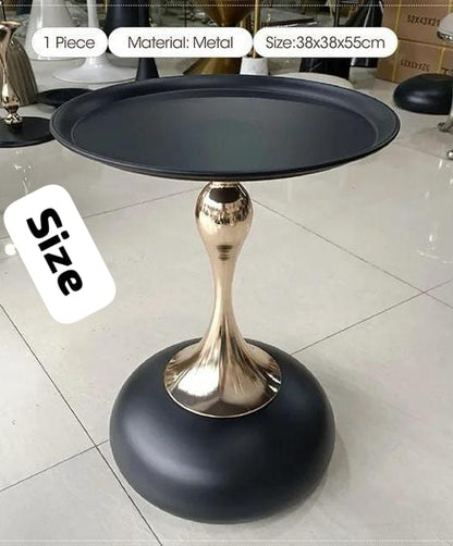Gold-Black Side Table – Compact and Chic Design