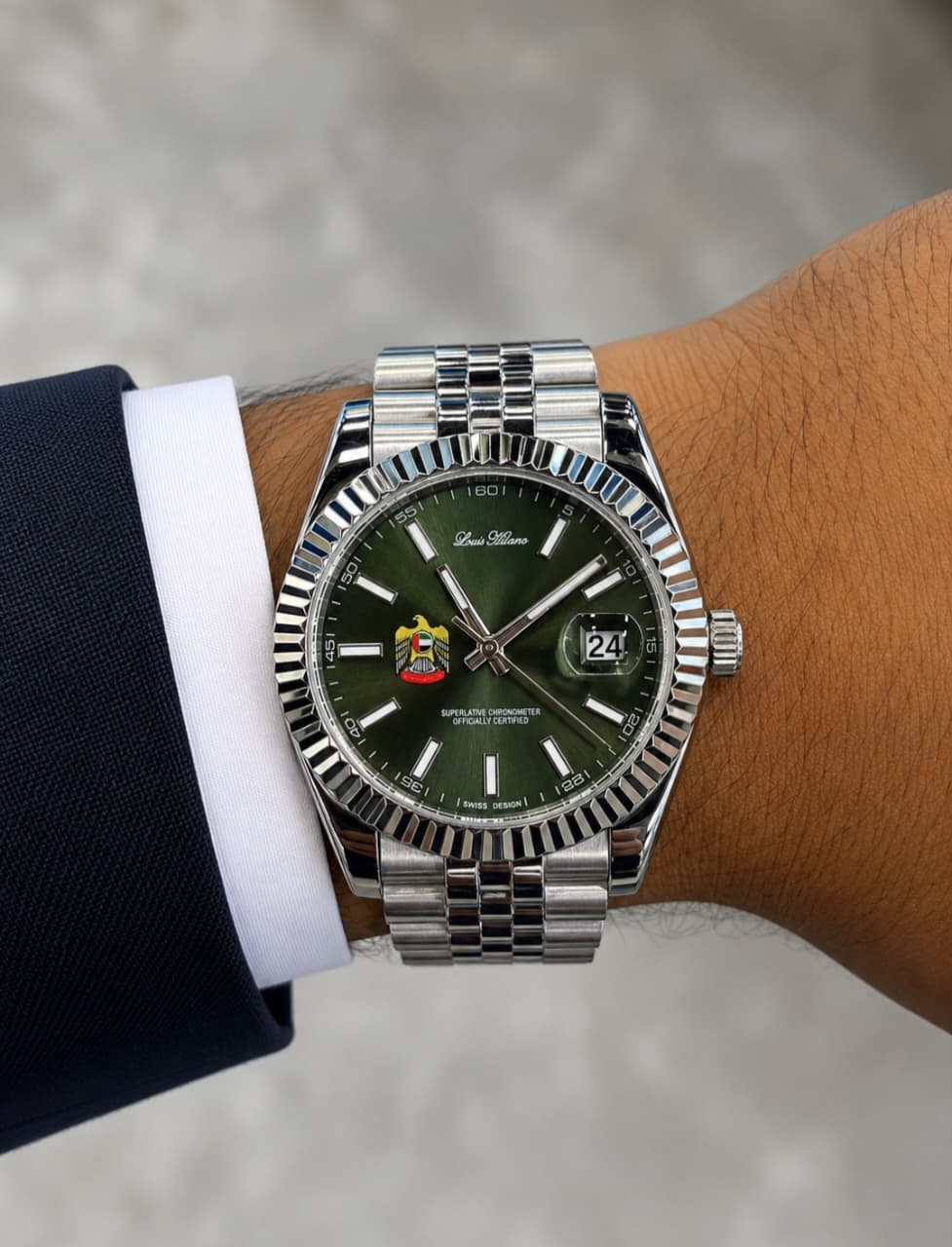 Hilano Emperor
Watches