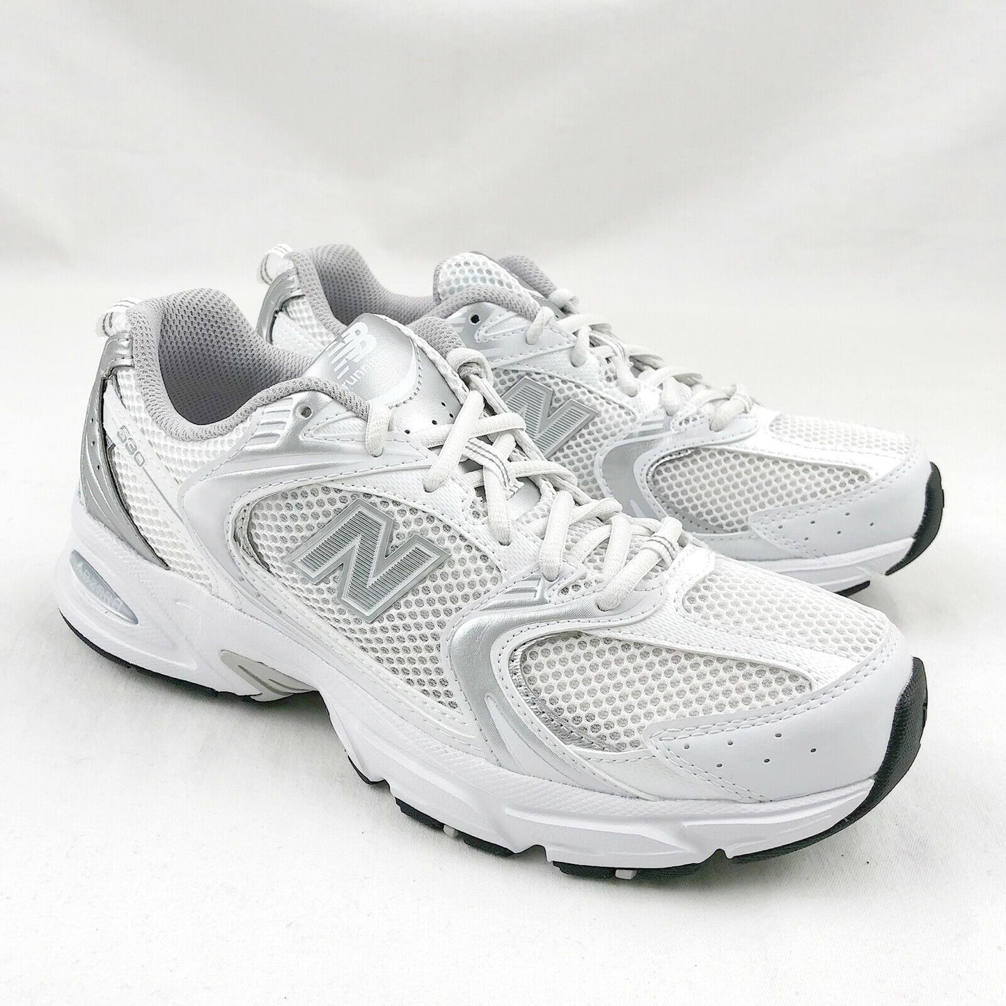 New Balance 530 "White Silver Metallic"