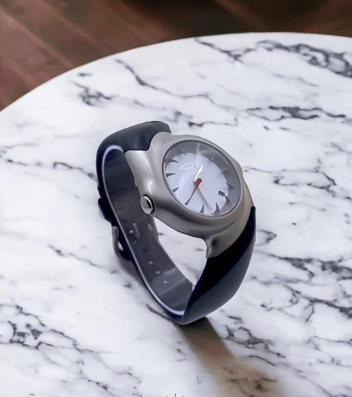 Oakley Crush Watch
