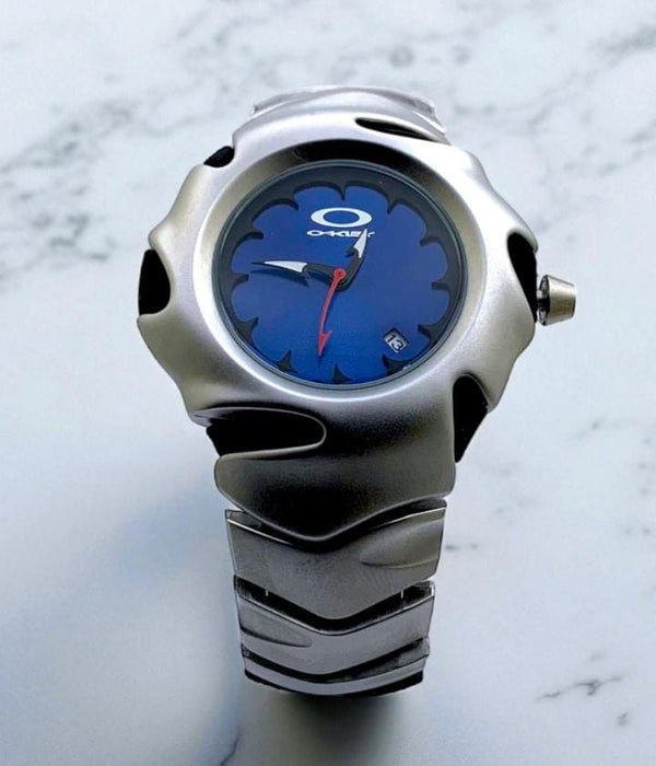 Oakley Blade 2.0 (Chrome Blue Dial) watch